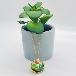 Succulant Pendant Necklace